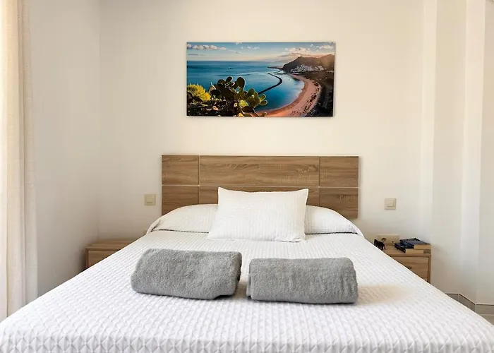 Modern Townhouse With Pool Access Costa Adeje (Tenerife)